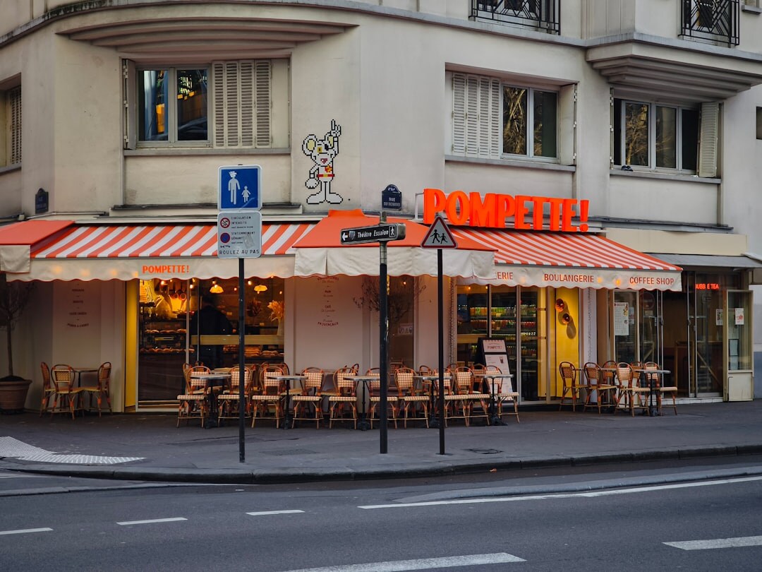 paris cafe exterior